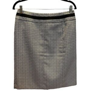NWOT! Antonio Melani Women's Black White Geometric Pencil‎ Skirt - Size 8